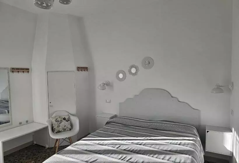 ペンション A Polignano Rooms