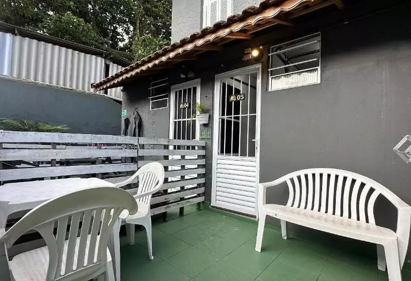 Majatalo Suíte 06 • Praia Das Pitangueiras