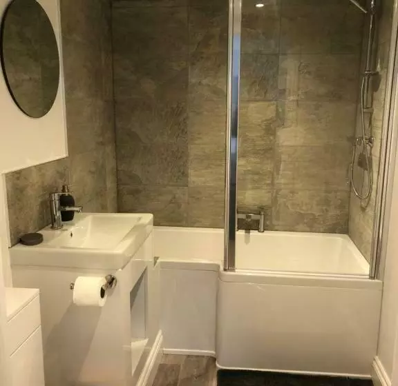 The Prince Of Wales Bed And Breakfast