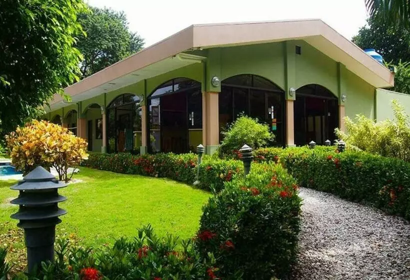 ホテル Dantita  Pitaya Lodge Sleeps 4