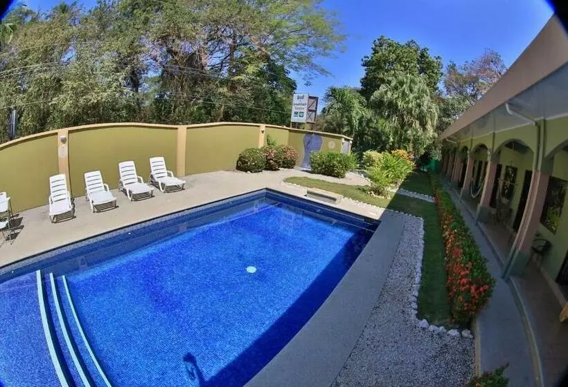 ホテル Dantita  Pitaya Lodge Sleeps 4