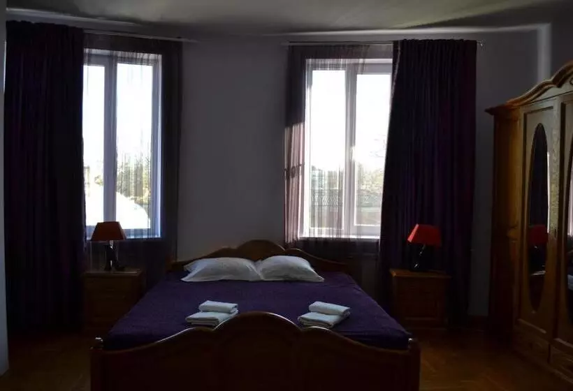Mini Hotel Sakvoyage