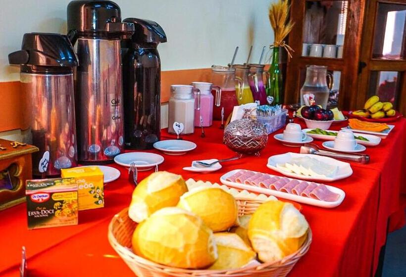 旅馆 Pousada Dos Chalés