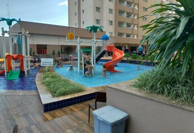 Apartamento Em Resort De Olimpia