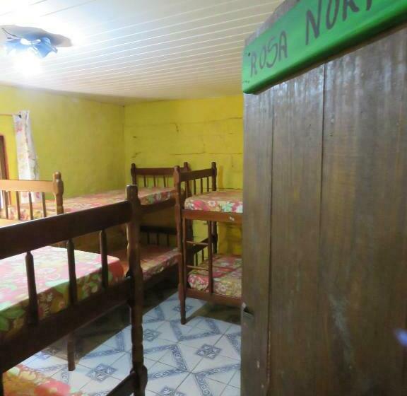 Casamarela Hostel