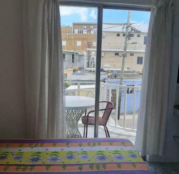 هتل Obelix Apartment