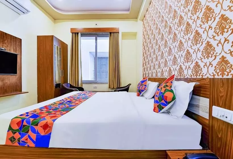 Fabhotel Lavishka Palace