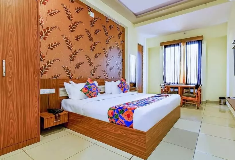 Fabhotel Lavishka Palace
