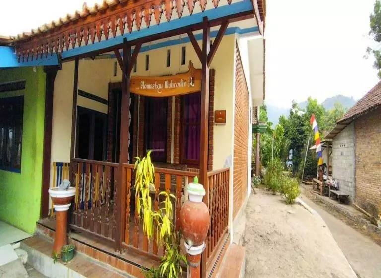 پانسیون Borobudur Kampung Homestay  Markoni
