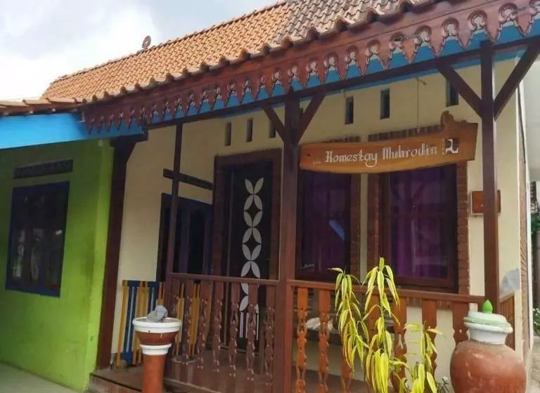 پانسیون Borobudur Kampung Homestay  Markoni