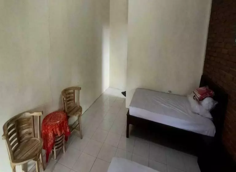 پانسیون Borobudur Kampung Homestay  Markoni