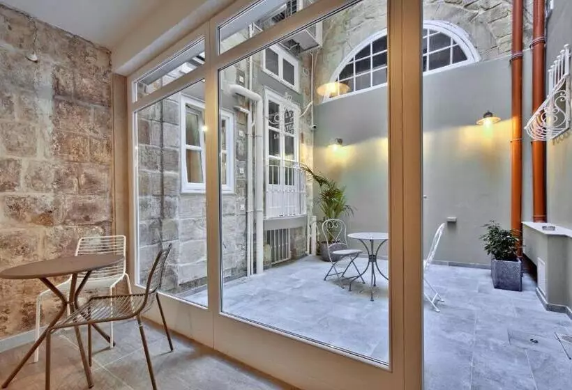 پانسیون Chateau La Vallette   Barrakka Suite