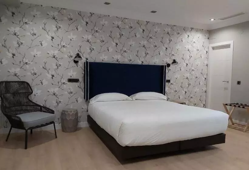 هاستل Micampus Burgos Centro Student Residence