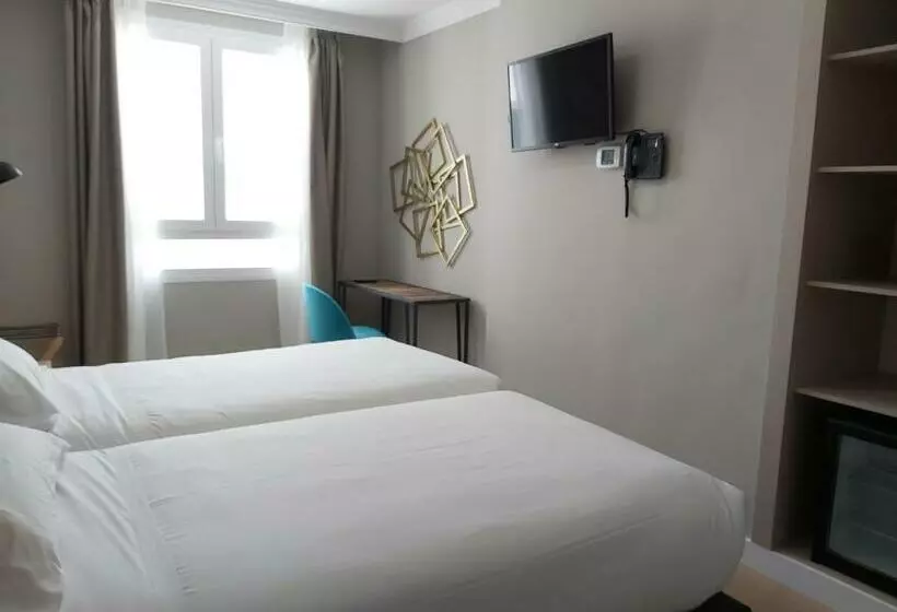 هاستل Micampus Burgos Centro Student Residence