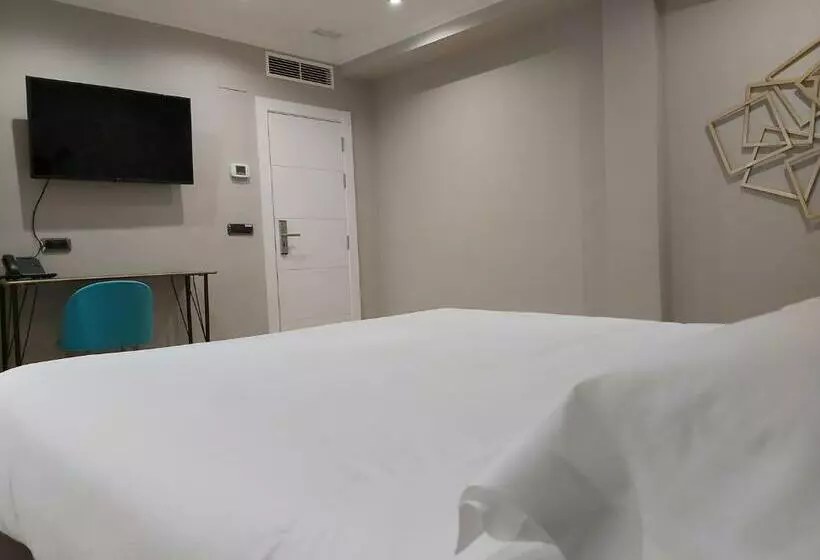 هاستل Micampus Burgos Centro Student Residence