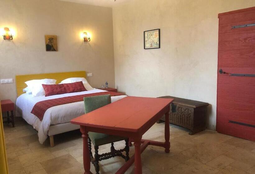 민박 Chambre D Hôtes Le Domaine De La Vallée