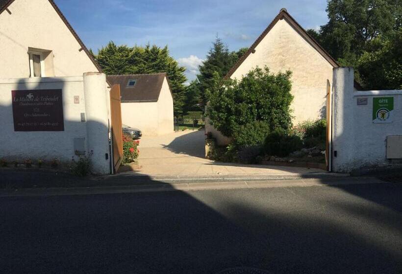تختخواب و صبحانه La Maison De Triboulet Chambres Et Table D Hôtes  Amboise