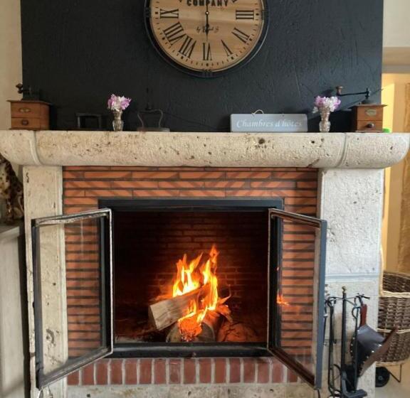 تختخواب و صبحانه La Maison De Triboulet Chambres Et Table D Hôtes  Amboise