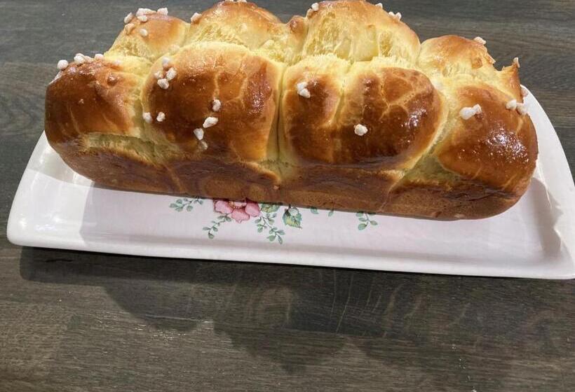 تختخواب و صبحانه La Maison De Triboulet Chambres Et Table D Hôtes  Amboise
