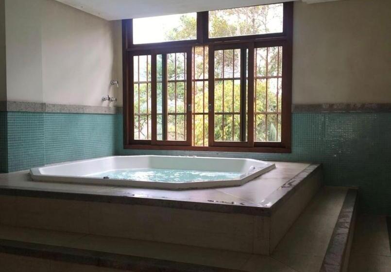 هتل Condomínio Vista Azul