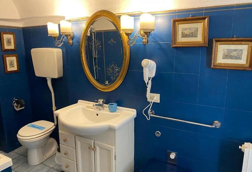 بنسيون La Foresteria Di Palazzo Picedi Benettini