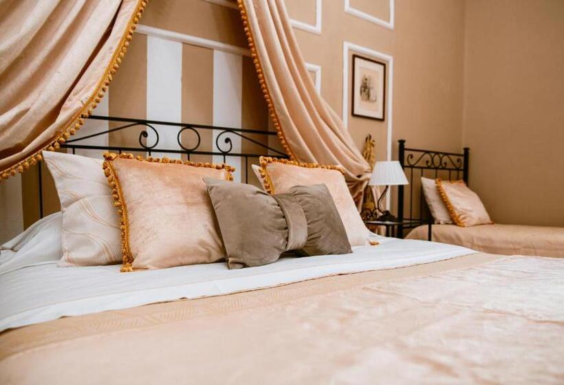 بنسيون La Foresteria Di Palazzo Picedi Benettini