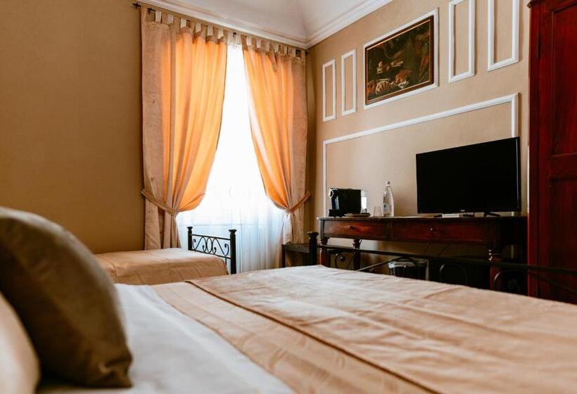 بنسيون La Foresteria Di Palazzo Picedi Benettini