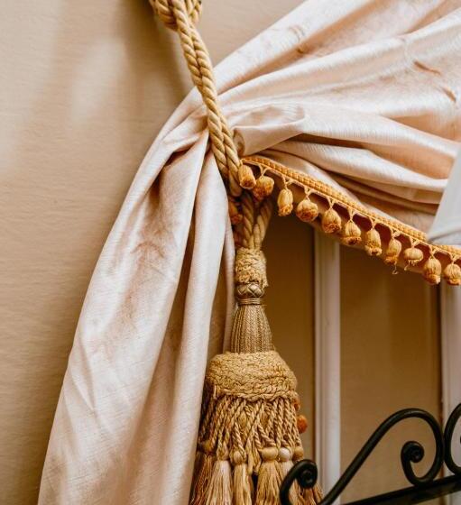 بنسيون La Foresteria Di Palazzo Picedi Benettini