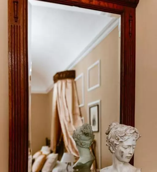 Majatalo La Foresteria Di Palazzo Picedi Benettini