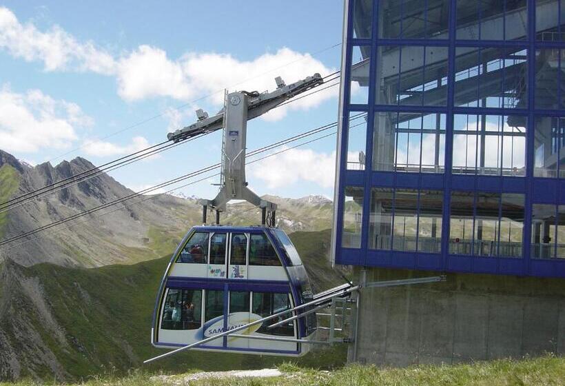 Apart Hotel Garni Alvetern