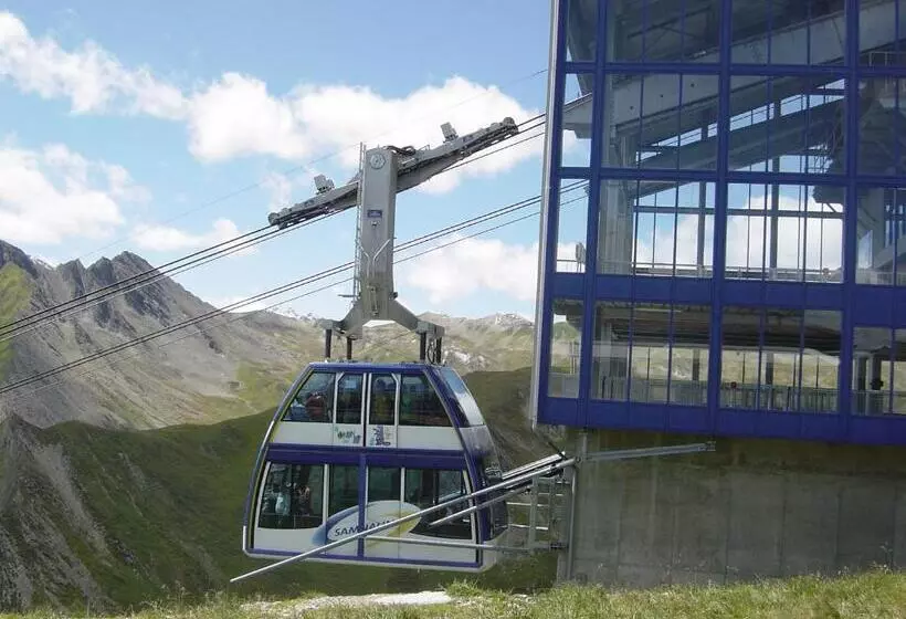 Apart Hotel Garni Alvetern