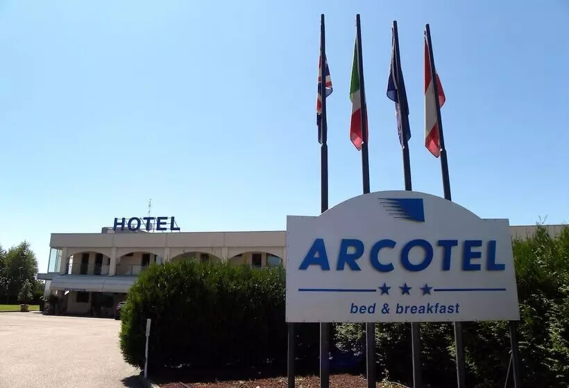 Arcotel