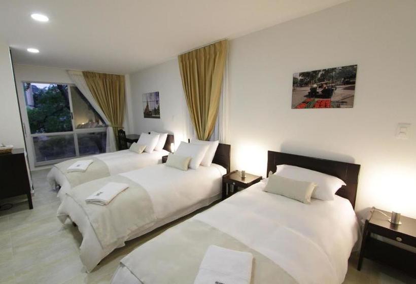 פונדק Casa Centenario