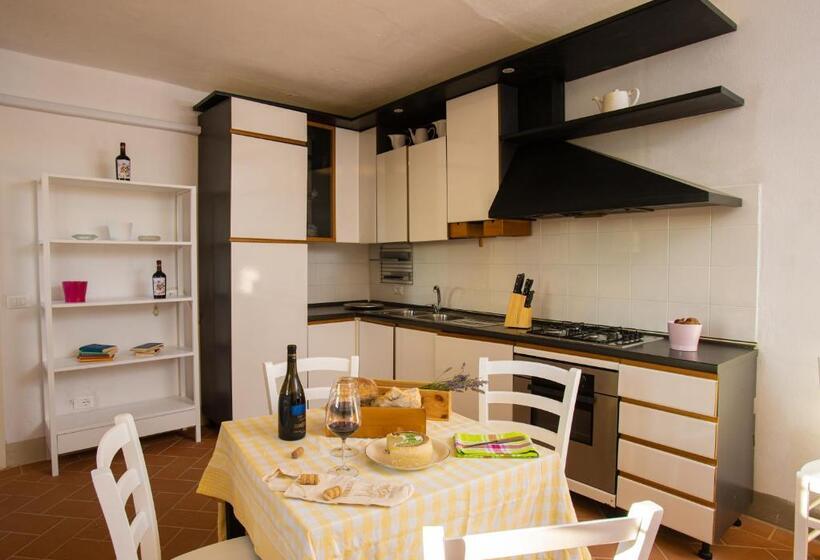 Agriturismo Streda Wine & Country Holiday