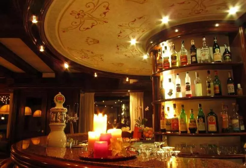 בית מלון כפרי Corona