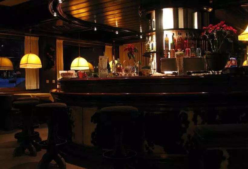 בית מלון כפרי Corona