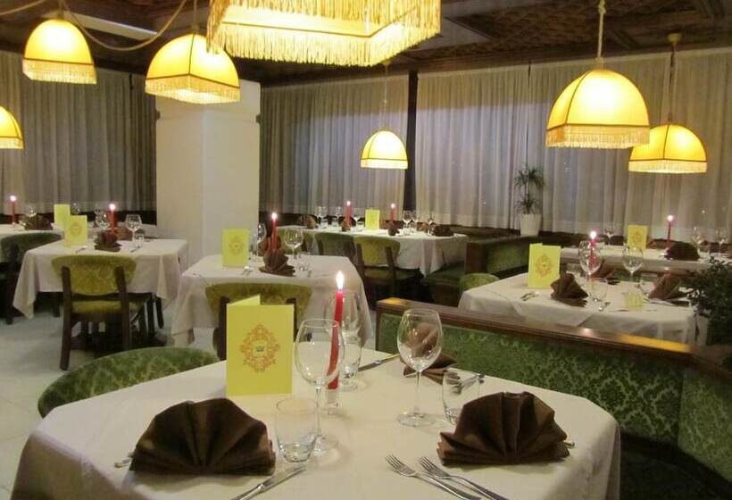 בית מלון כפרי Corona