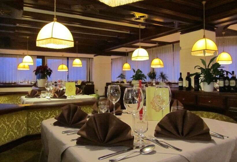 בית מלון כפרי Corona