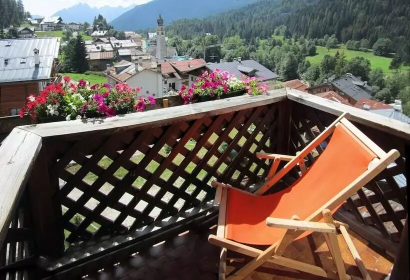 בית מלון כפרי Corona