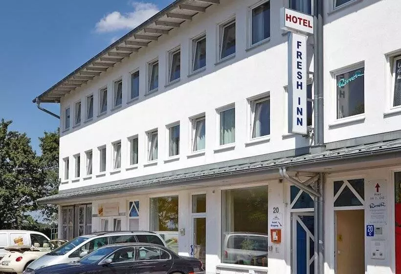 Отель Fresh Inn