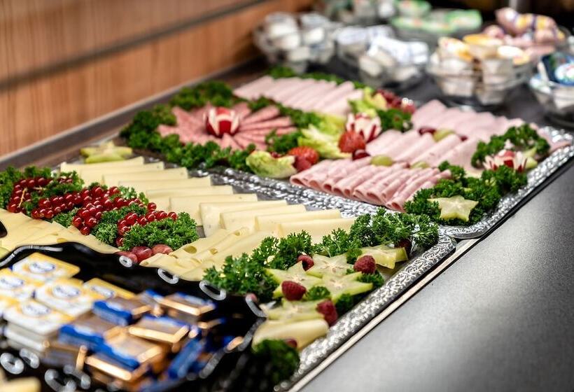 בית מלון כפרי Fresh Inn