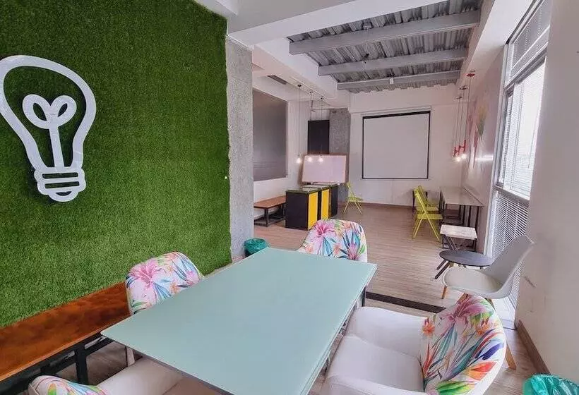 فندق Habitat Suites