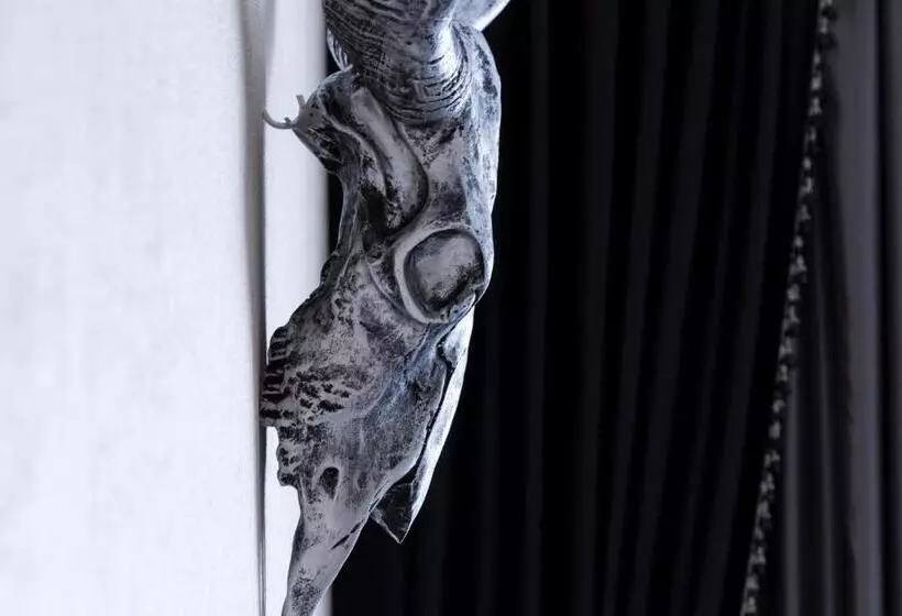 هتل Hellers Twenty Four I 24hcheckin