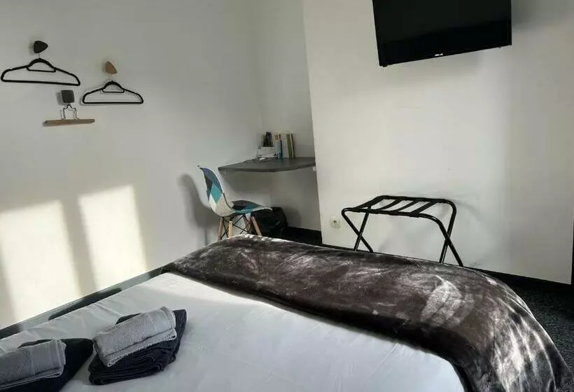 호텔 Hôtel Akena Hf