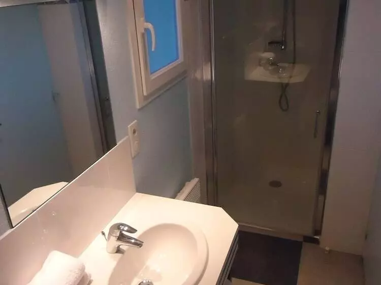 Отель Hôtel Estuaire