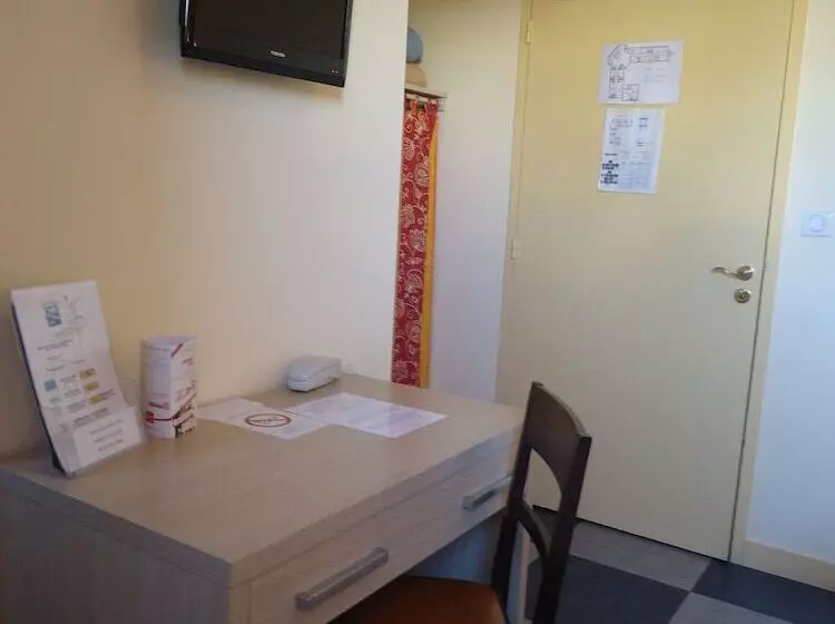 Отель Hôtel Estuaire