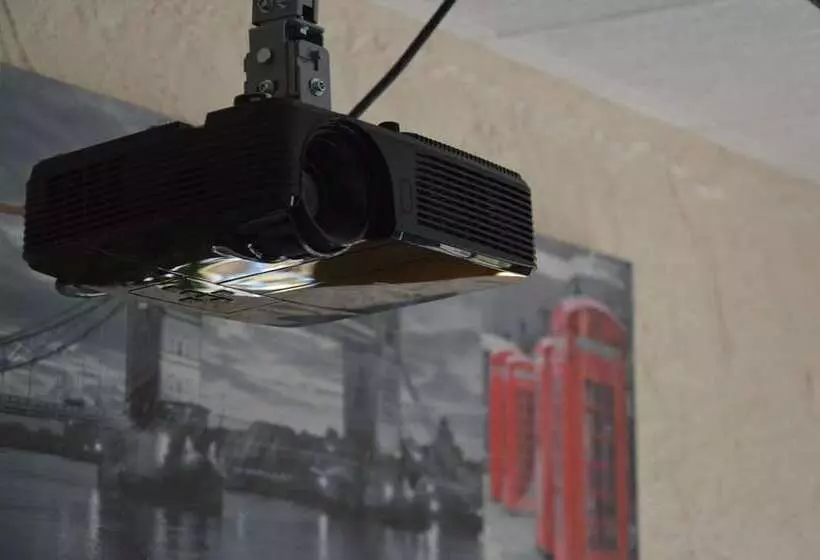 فندق Logis Hôtel & Restaurant Le Fleurance