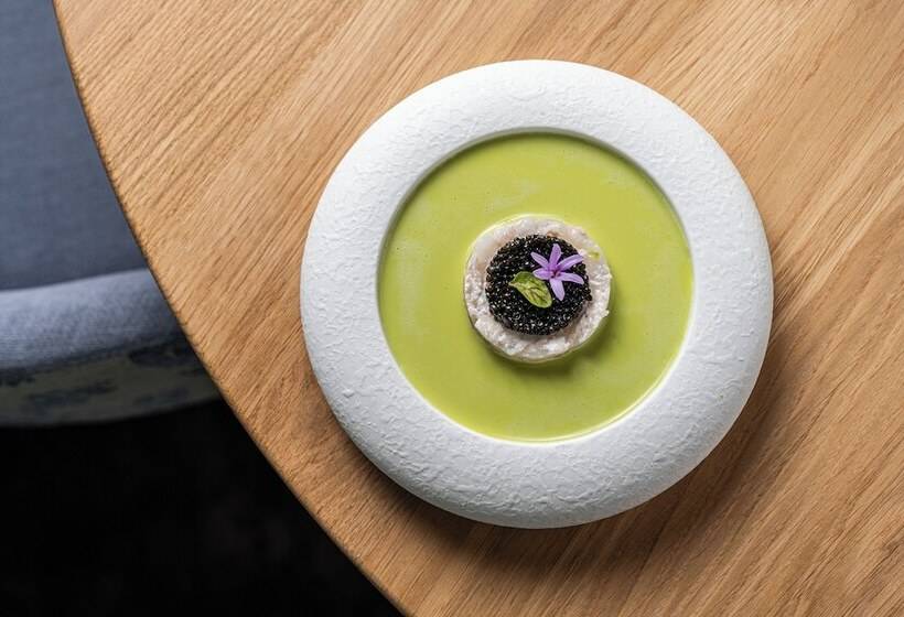 בית מלון כפרי Logis Hôtellerie Les Brisants , Restaurant J M Perochon