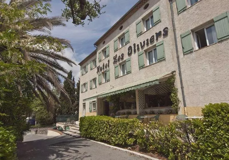 Отель Les Oliviers