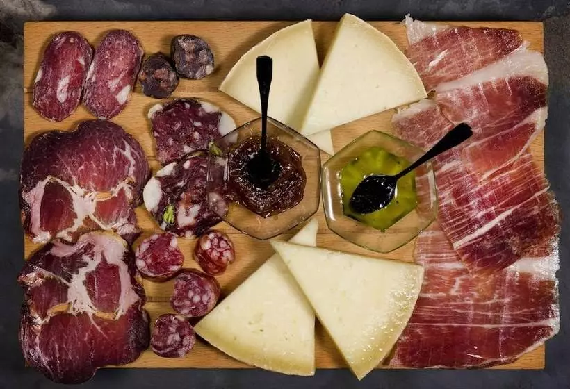 ホテル Ristorante Dragonara